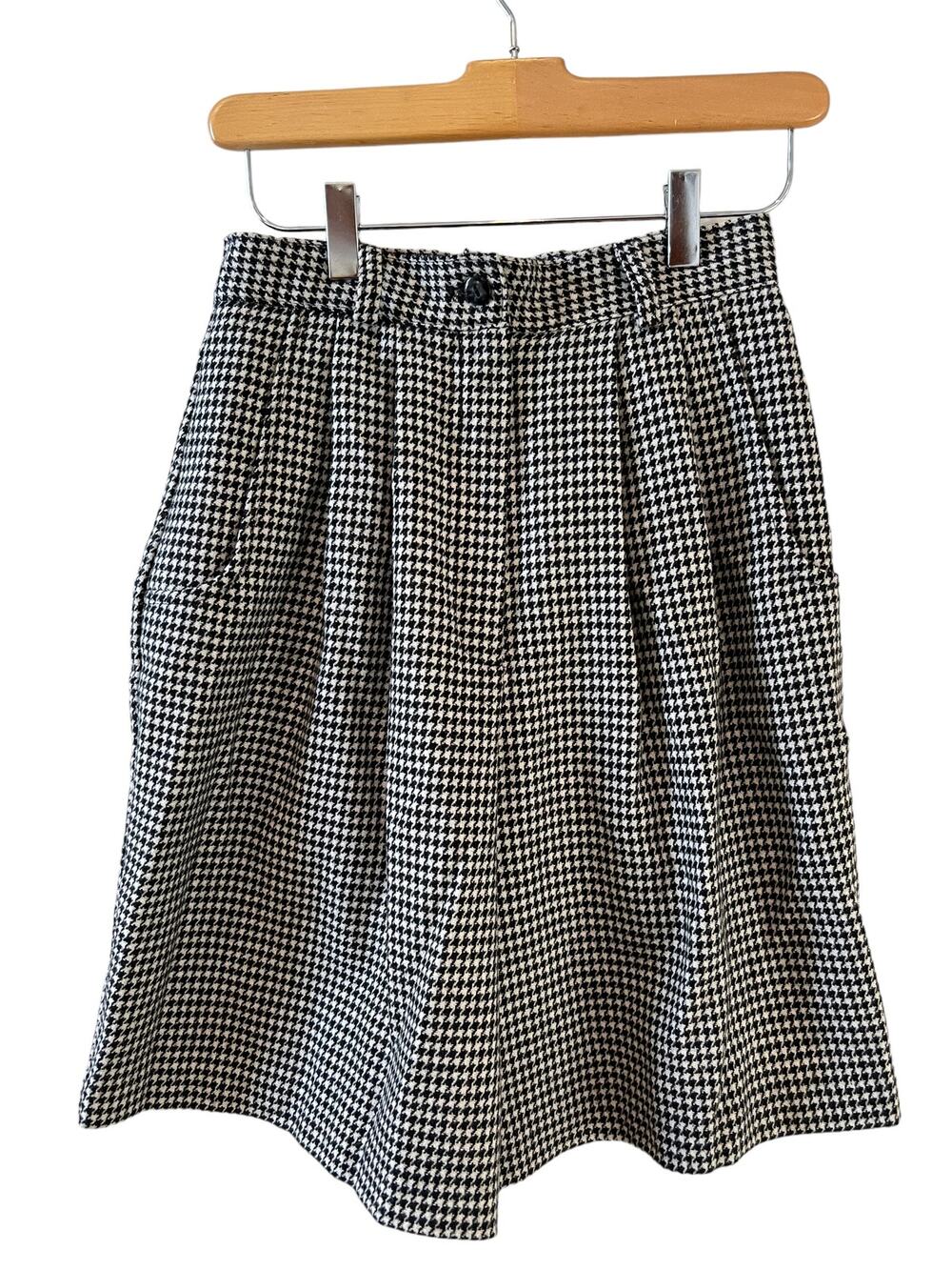 Vintage Savannah Wool High Waisted Tailored Shorts Houndstooth Check